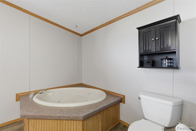 1983 Oak Street, Newport, MI 48166