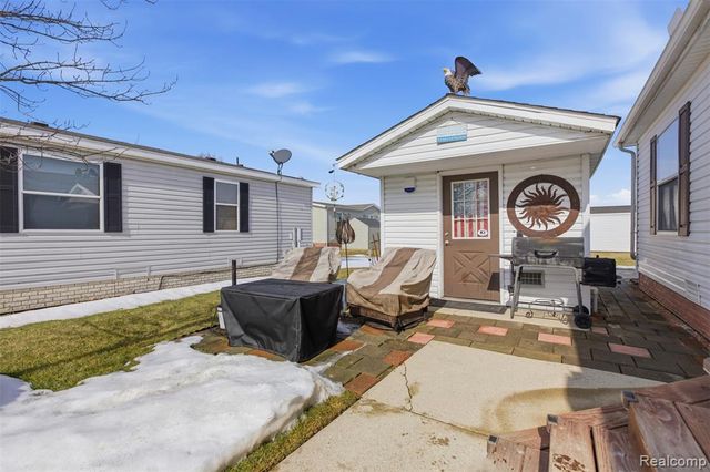 1983 Oak Street, Newport, MI 48166