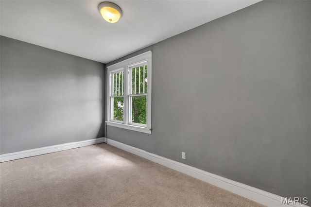 4224 Grace Avenue, St Louis, MO 63116