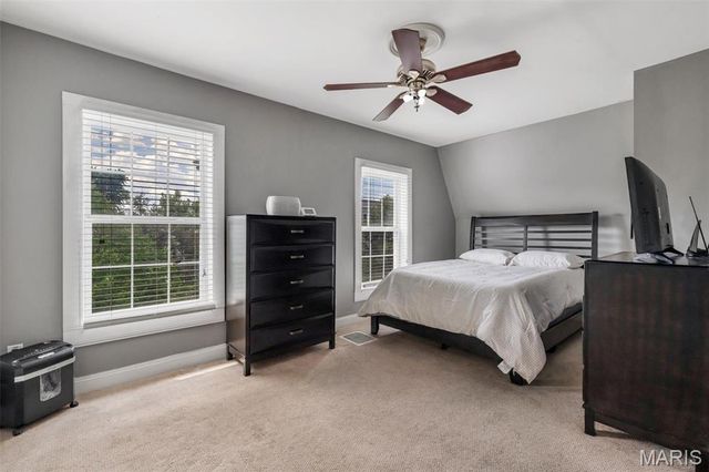4224 Grace Avenue, St Louis, MO 63116