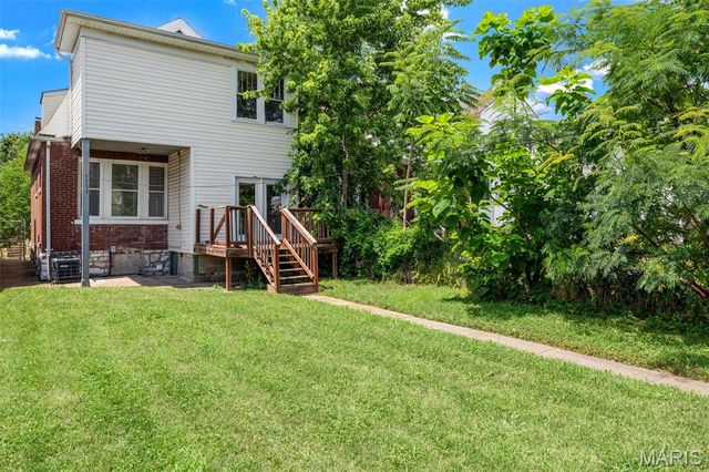 4224 Grace Avenue, St Louis, MO 63116