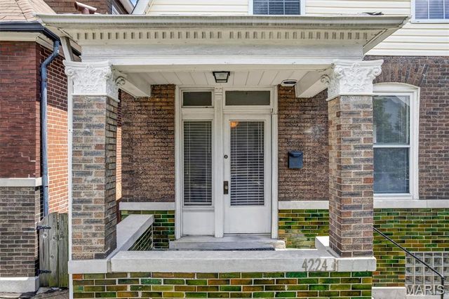 4224 Grace Avenue, St Louis, MO 63116