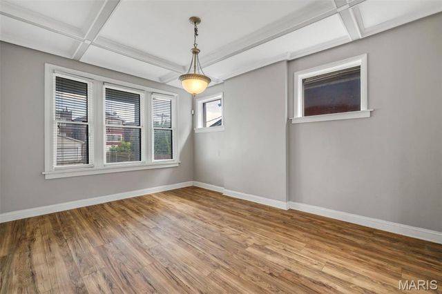 4224 Grace Avenue, St Louis, MO 63116