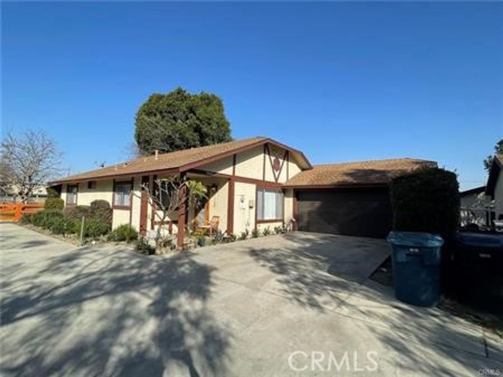16641 California, Bellflower, CA 90706