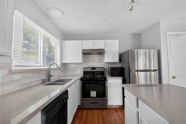6220 Lone Prairie Way, Katy, TX 77449