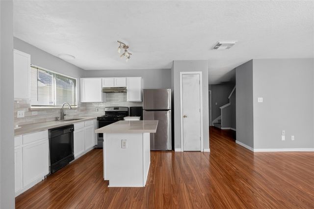 6220 Lone Prairie Way, Katy, TX 77449