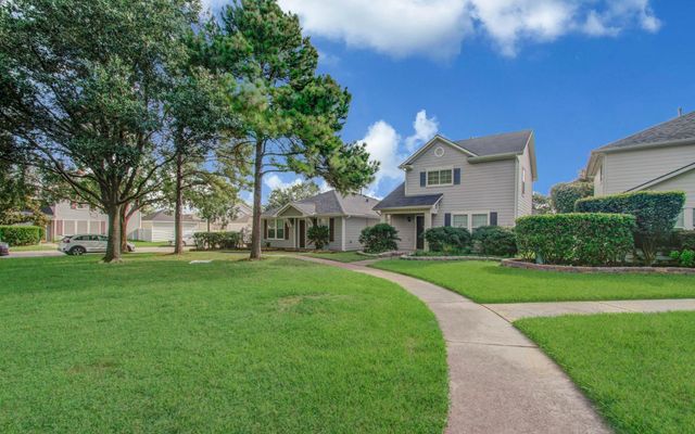 6220 Lone Prairie Way, Katy, TX 77449