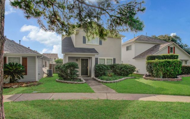 6220 Lone Prairie Way, Katy, TX 77449