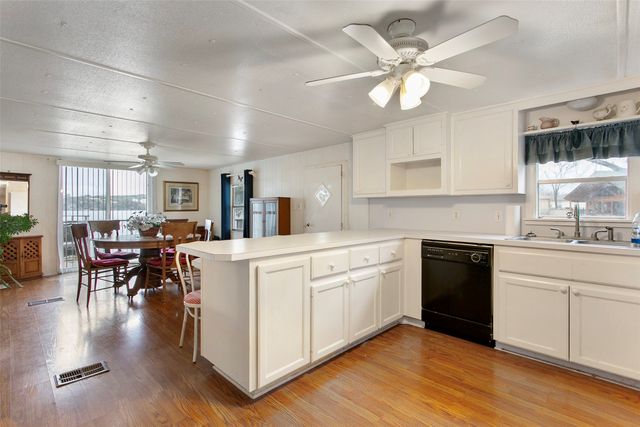 3427 Tahitian Court, Granbury, TX 76048