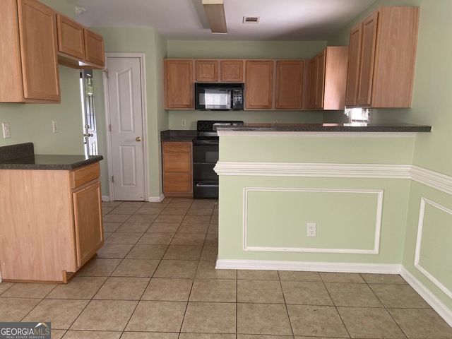 6559 Snowbird Lane, Douglasville, GA 30134