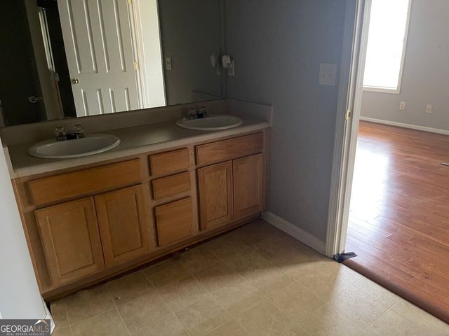 6559 Snowbird Lane, Douglasville, GA 30134