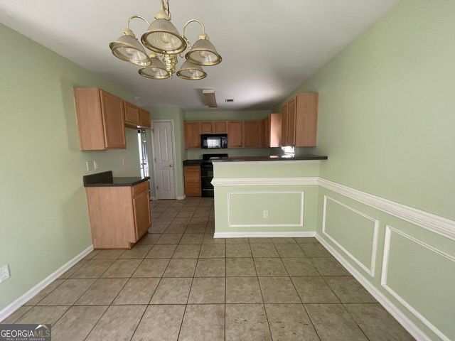 6559 Snowbird Lane, Douglasville, GA 30134