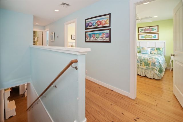 318 S Station St 8, Port Aransas, TX 78373