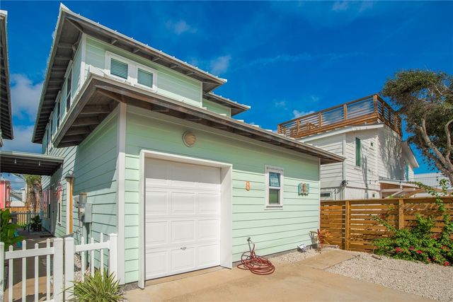 318 S Station St 8, Port Aransas, TX 78373