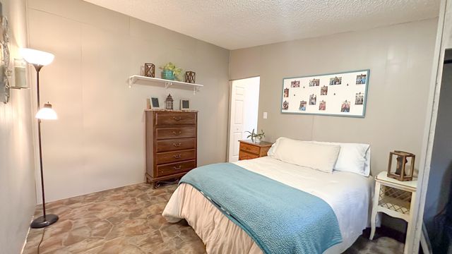 5545 Highway Bb, Hartville, MO 65667