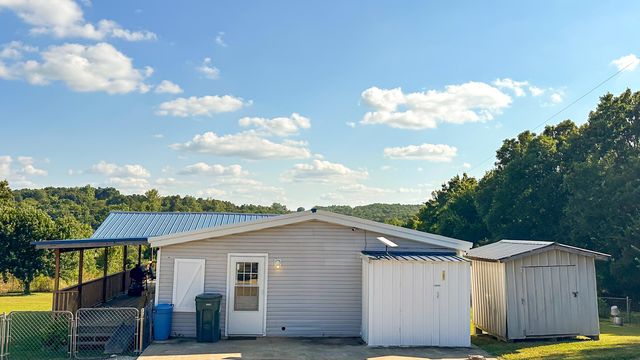 5545 Highway Bb, Hartville, MO 65667