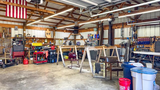 5545 Highway Bb, Hartville, MO 65667