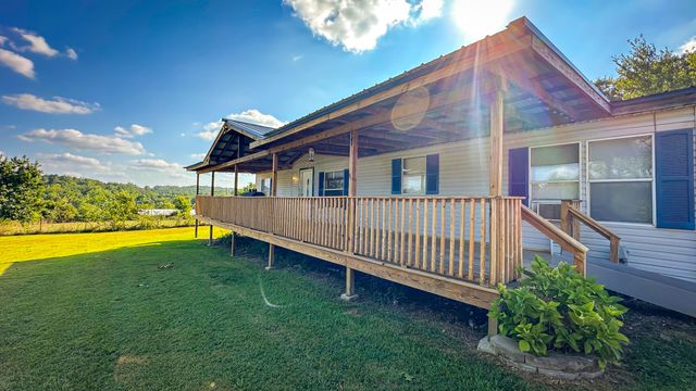 5545 Highway Bb, Hartville, MO 65667