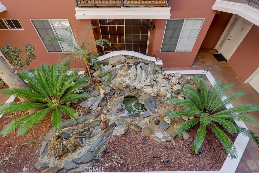 1522 S Saltair Ave 206, Los Angeles, CA 90025 — photo 3