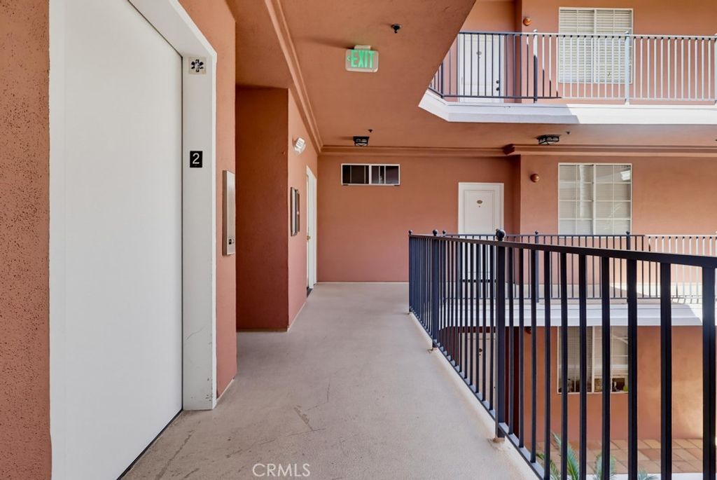 1522 S Saltair Ave 206, Los Angeles, CA 90025 — photo 5
