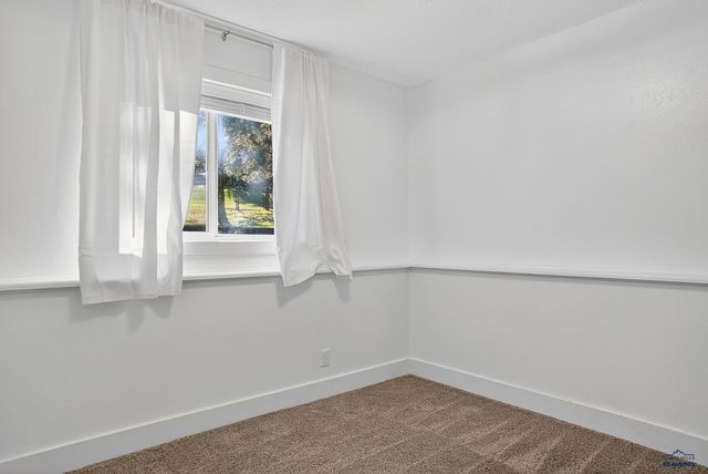 5439 MEADOWLARK DR, Rapid City, SD 57702