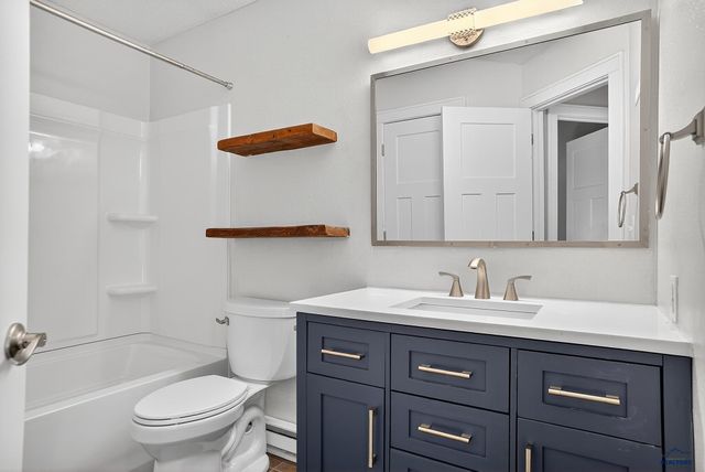 5439 MEADOWLARK DR, Rapid City, SD 57702