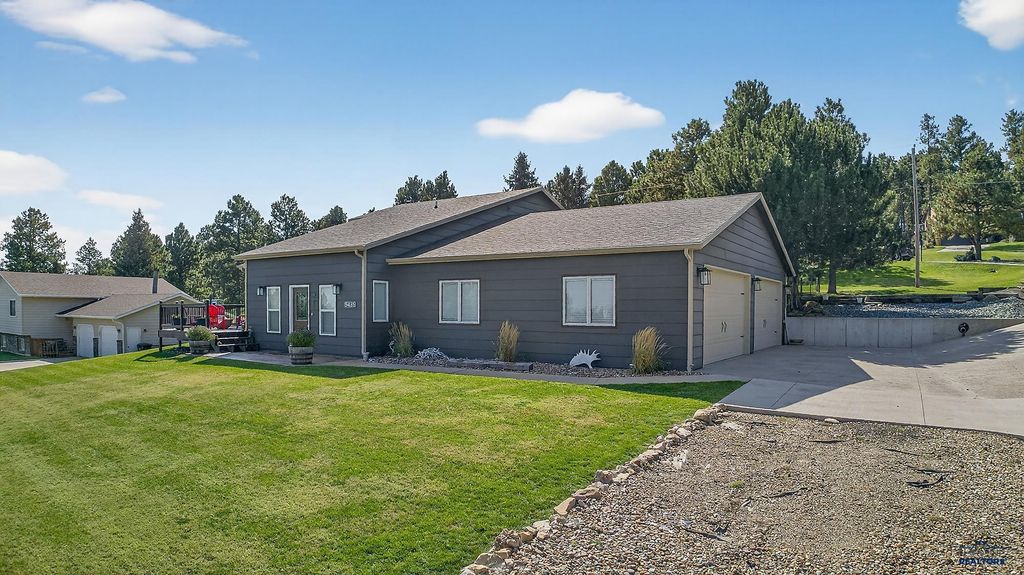 5439 MEADOWLARK DR, Rapid City, SD 57702