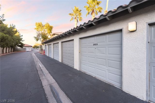 3420 Winterhaven Street 201, Las Vegas, NV 89108