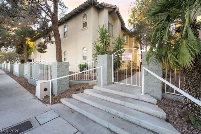 3420 Winterhaven Street 201, Las Vegas, NV 89108