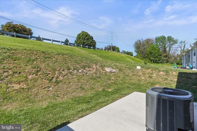 8820 HILLSIDE WAY, Waynesboro, PA 17268