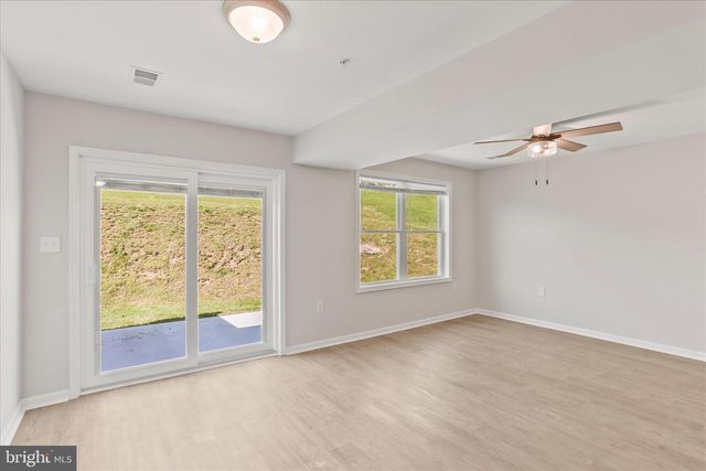 8820 HILLSIDE WAY, Waynesboro, PA 17268