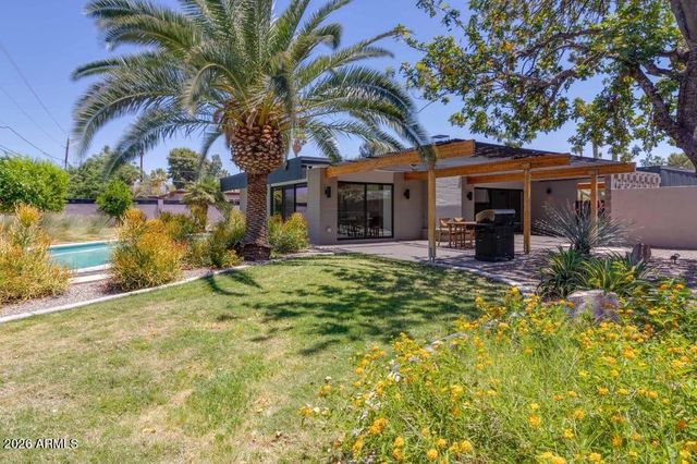 3538 E GOLD DUST Avenue, Phoenix, AZ 85028