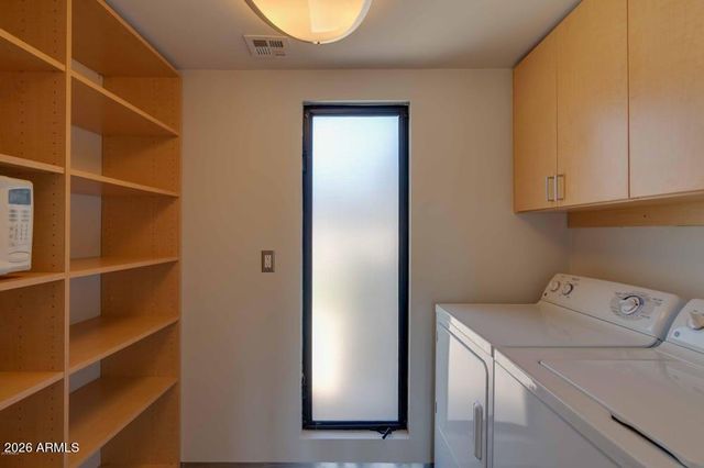 3538 E GOLD DUST Avenue, Phoenix, AZ 85028