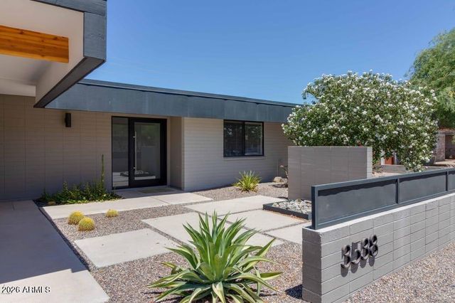 3538 E GOLD DUST Avenue, Phoenix, AZ 85028