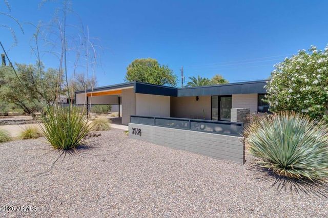 3538 E GOLD DUST Avenue, Phoenix, AZ 85028
