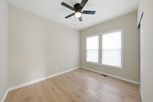 639 S 12th Avenue, Maywood, IL 60153