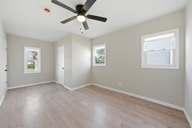 639 S 12th Avenue, Maywood, IL 60153