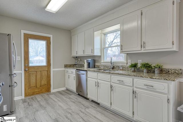 117 Evergreen Street, Boiling Springs, SC 29316