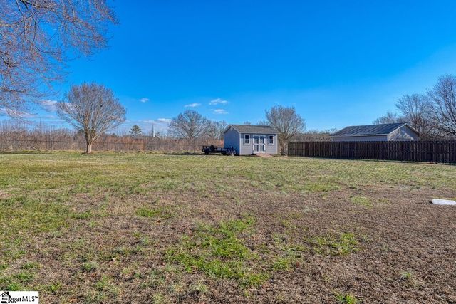 117 Evergreen Street, Boiling Springs, SC 29316