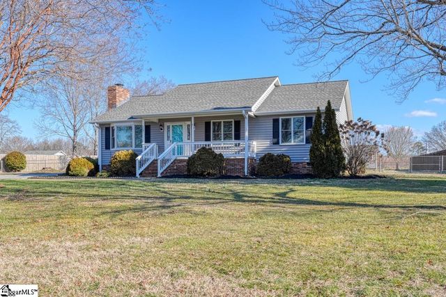 117 Evergreen Street, Boiling Springs, SC 29316