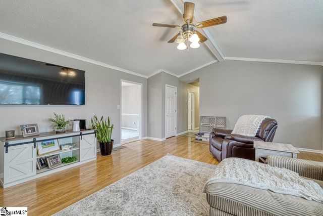 117 Evergreen Street, Boiling Springs, SC 29316