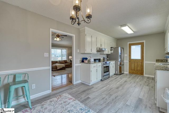 117 Evergreen Street, Boiling Springs, SC 29316