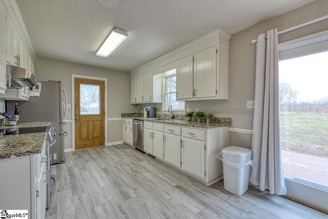 117 Evergreen Street, Boiling Springs, SC 29316