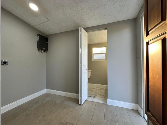 4121 Colt Lane, West Palm Beach, FL 33406