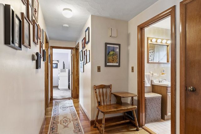 8 Janis Terrace, Woburn, MA 01801