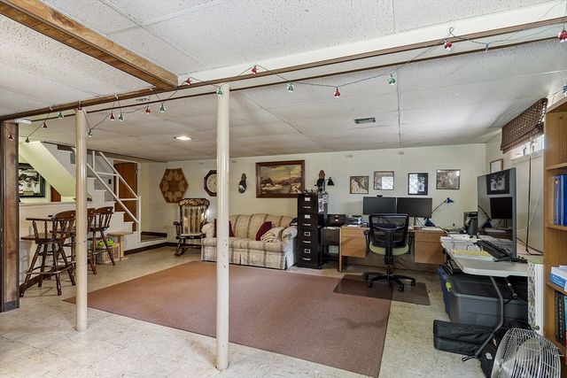 8 Janis Terrace, Woburn, MA 01801