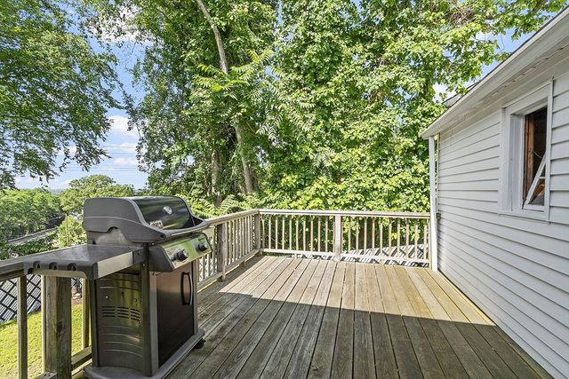 8 Janis Terrace, Woburn, MA 01801
