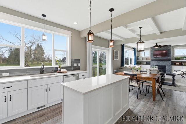 1572 Chase Lane Drive Sw, Byron Twp, MI 49315