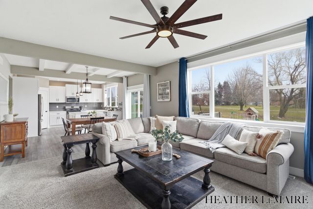 1572 Chase Lane Drive Sw, Byron Twp, MI 49315