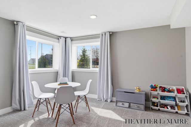 1572 Chase Lane Drive Sw, Byron Twp, MI 49315